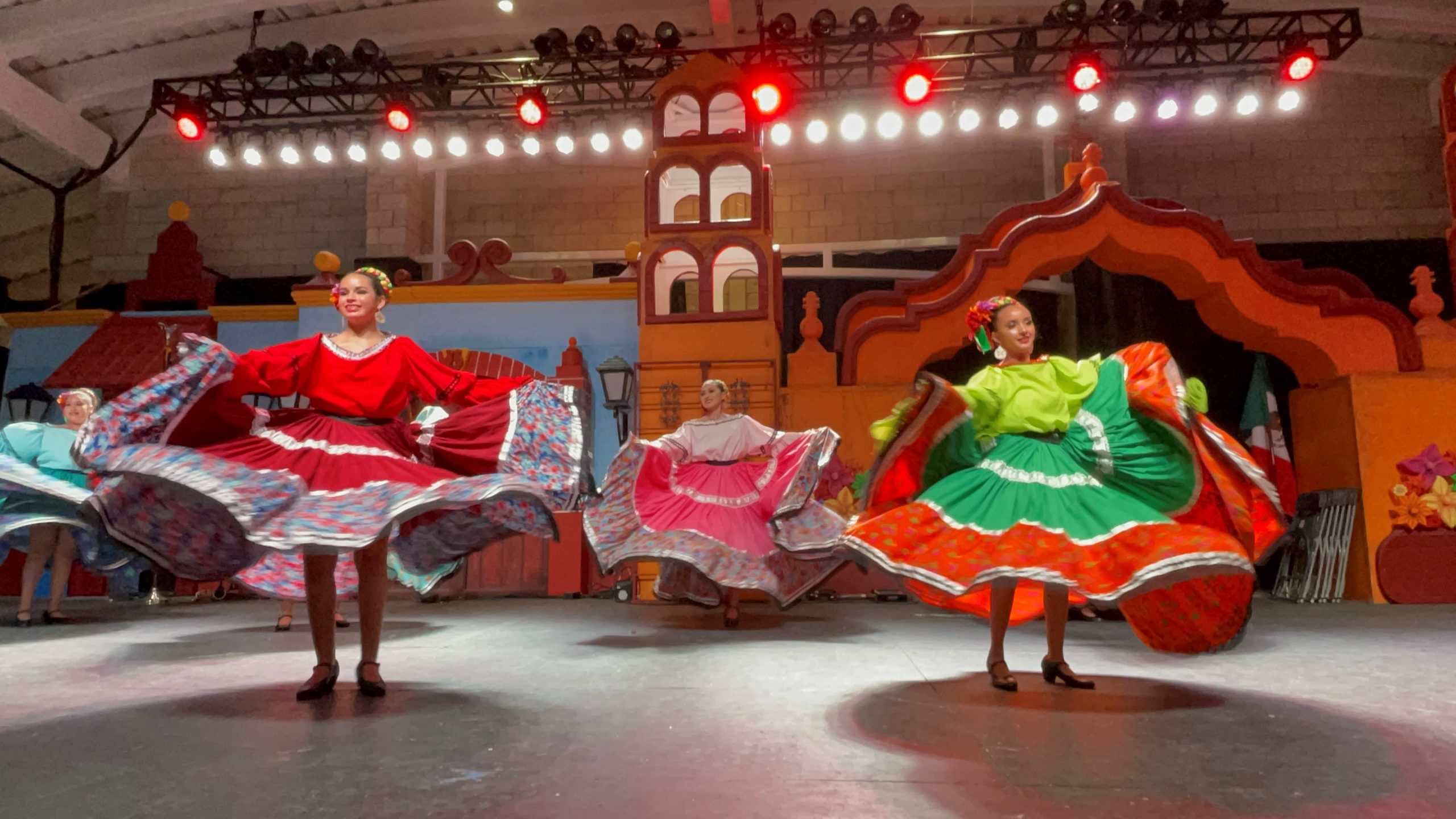 Dancers3
