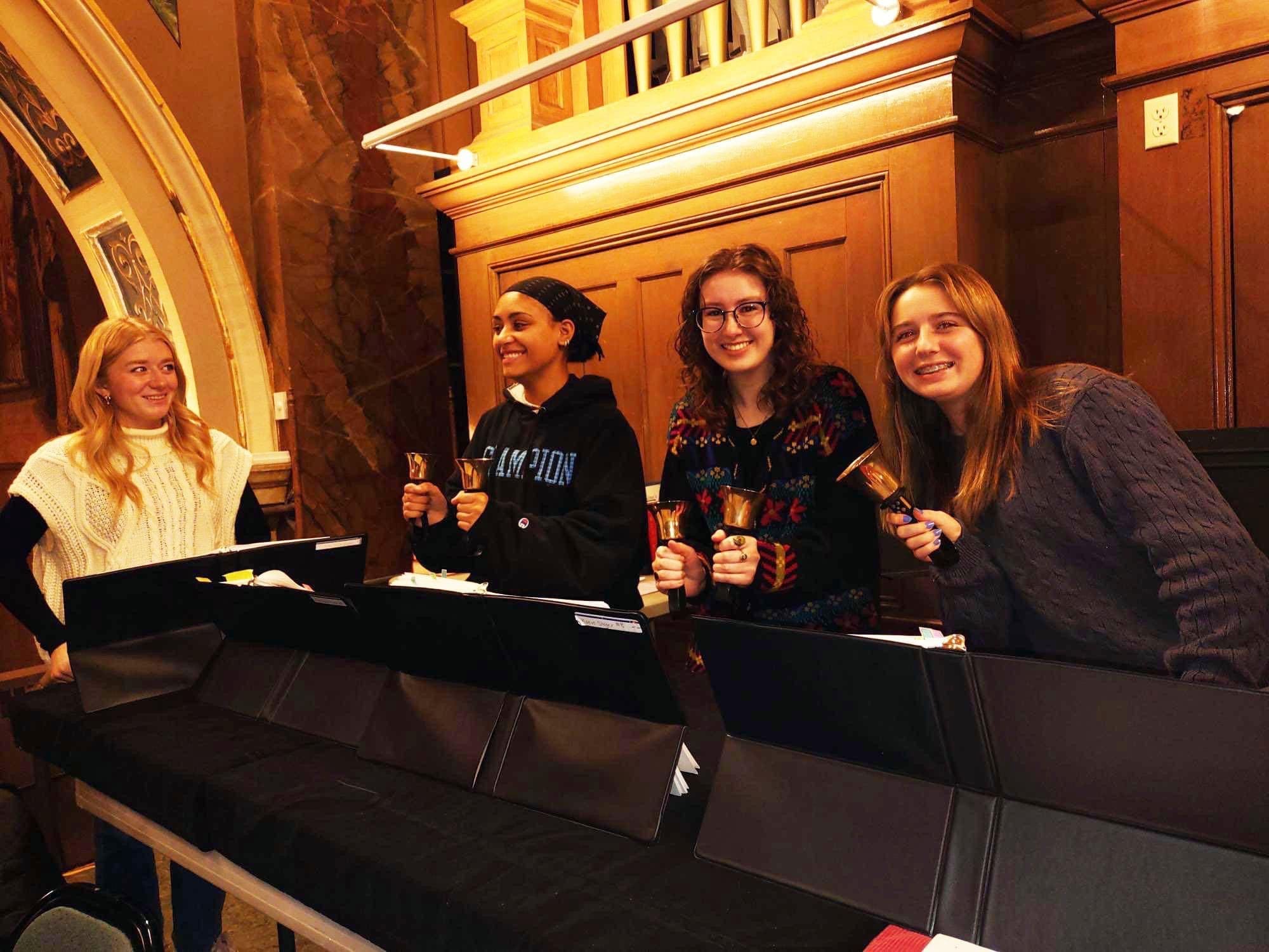 DSHA Advent – Handbells at St. Josaphat
