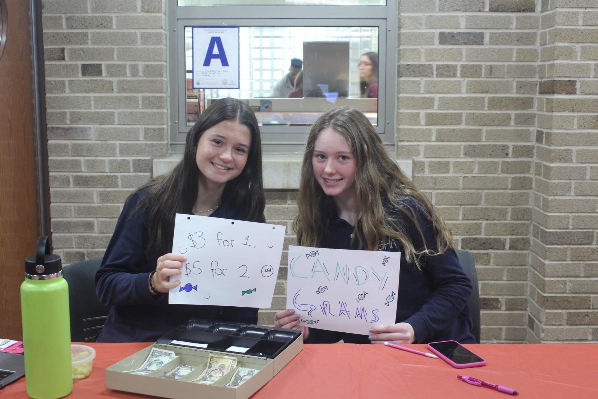 DSHA Advent – cupcake sales