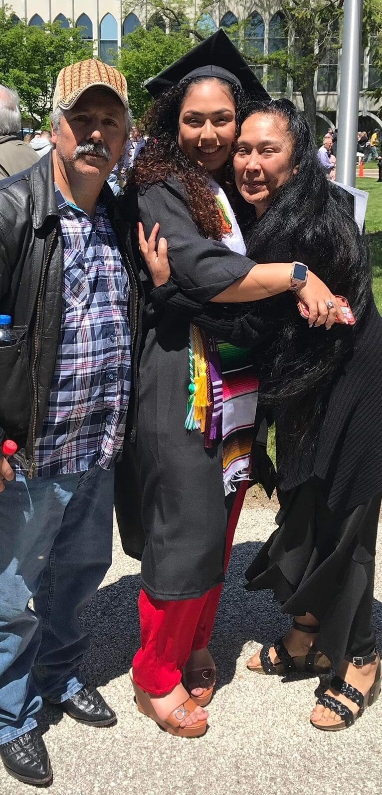 Bianca Alva and her parents, high res