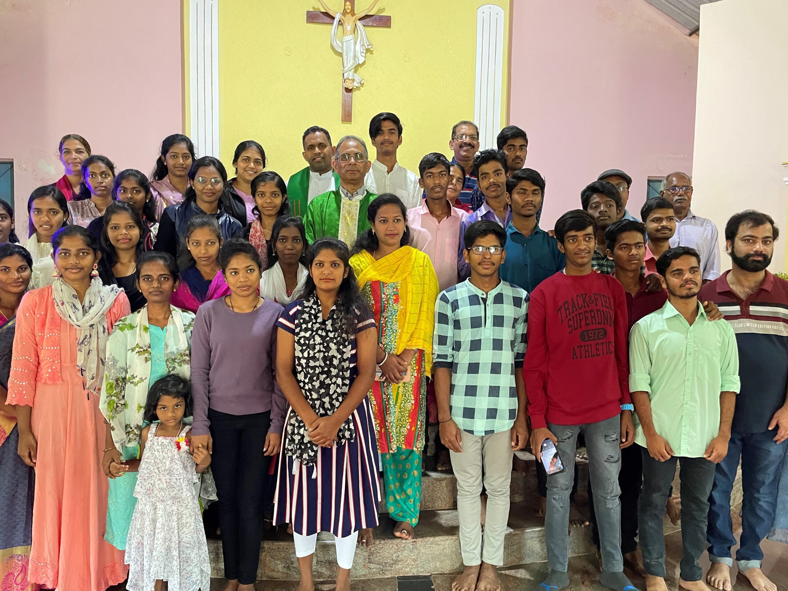 Mass with children at Reunion