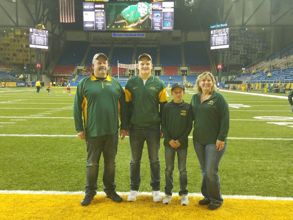 photo 2 – familyfootballgreen