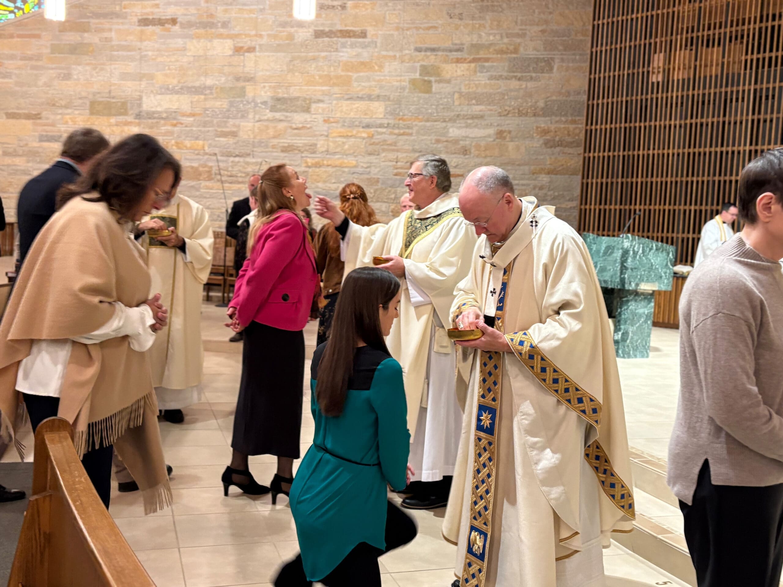 White Mass_016_StDominicBrookfield